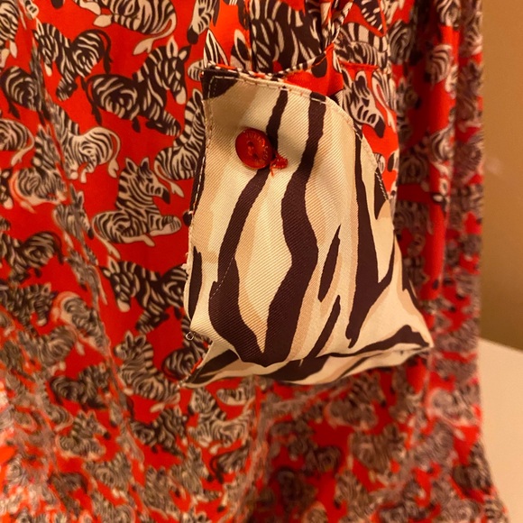 JB by Julie Brown Red and Black Fun zebra 🦓 Long Sleeve Dress with 2 pockets - Picture 7 of 8